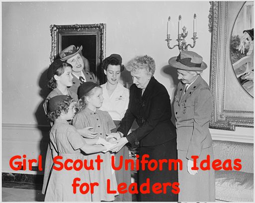 In the past, Girl Scout leaders used to dress in official uniforms. Most modern women do not wear them, but there are some cute ideas that would work for today's modern leader.